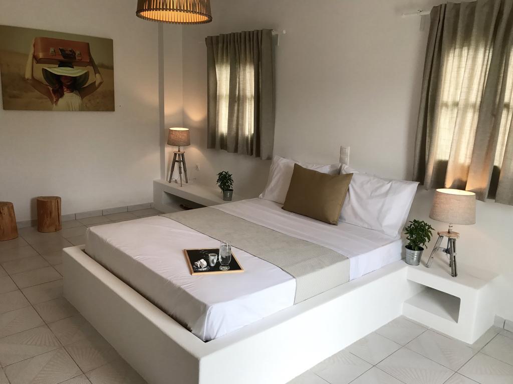 Panai's Garden Apartment Livadi  Bagian luar foto